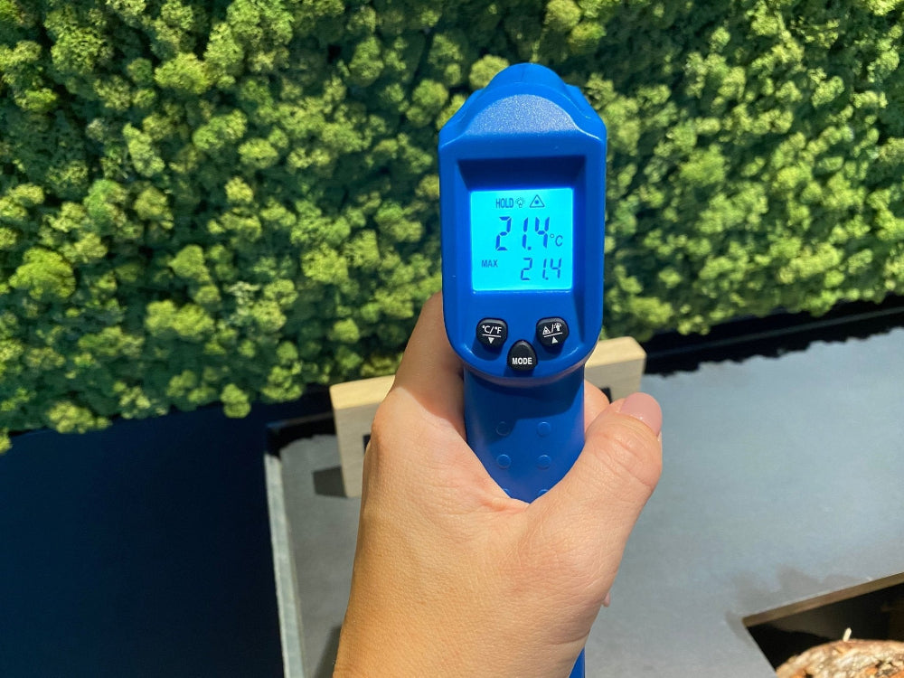 Infraröd termometer med digital temperaturvisning